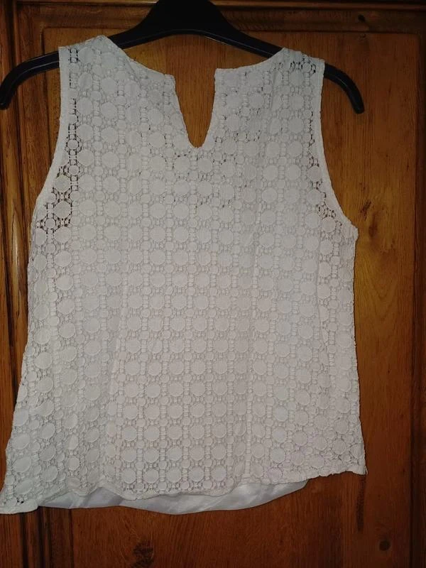 Camiseta branca bordada marca Senes tamanho S/M – photo 7